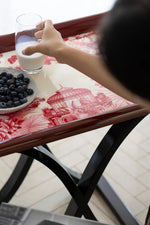 美しいカバノキ製センターテーブル - シックなデザインと優雅な花柄でリビングを彩る hrn-5266