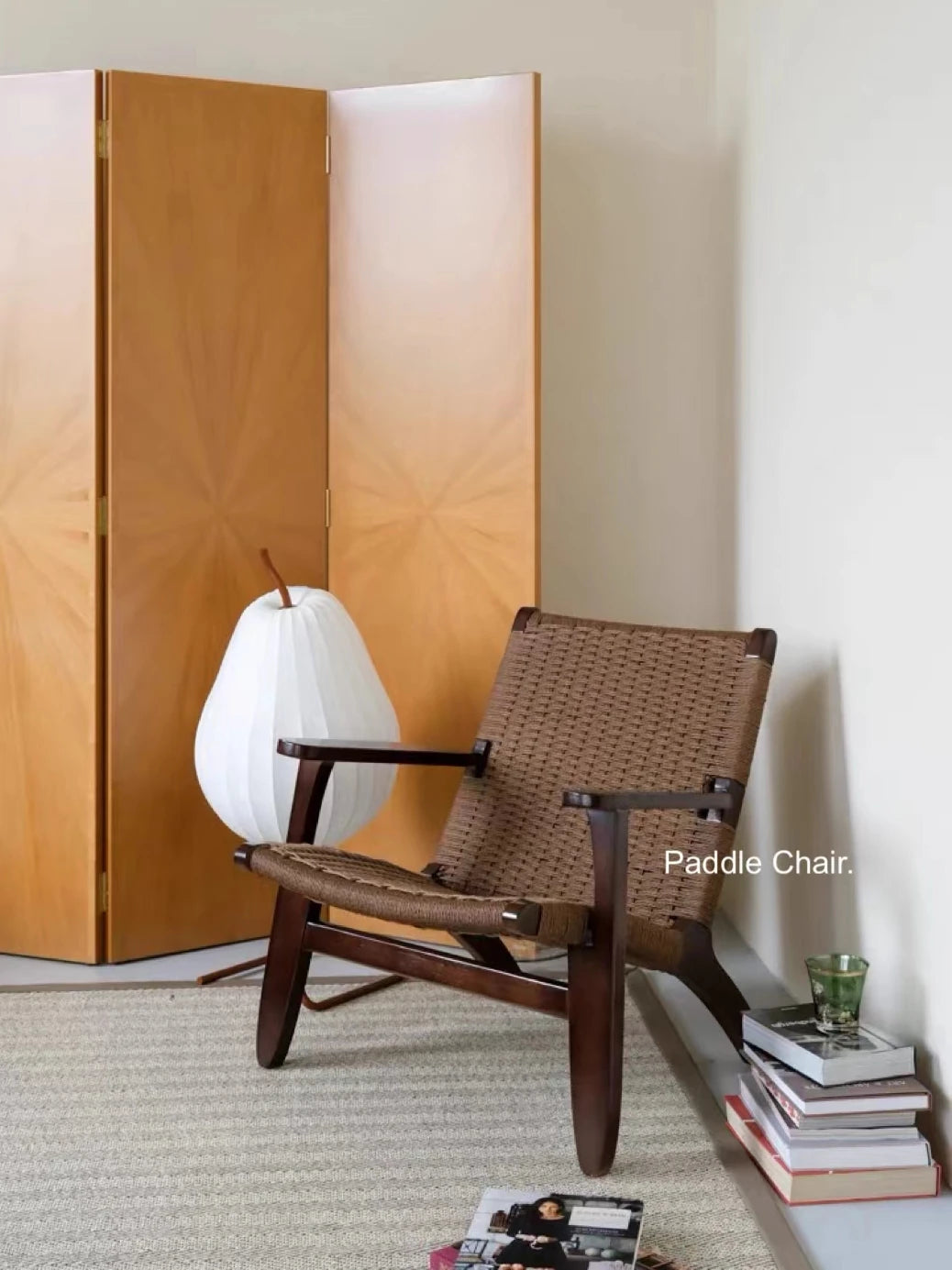 蝶型デザインのガラスミラー | 無垢材フレームのハンドカット仕上げ | おしゃれなインテリアに最適 hrn-5268