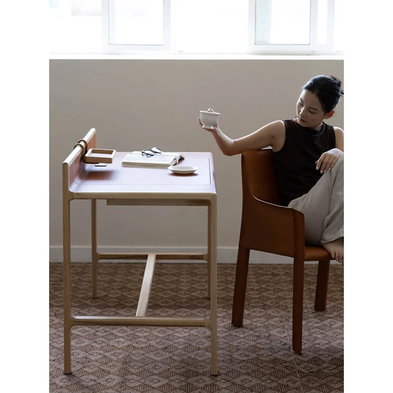 アッシュ材のスタイリッシュなデスク - 合成皮革のデザインが魅力的! hrn-5269