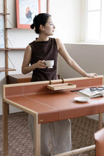 アッシュ材のスタイリッシュなデスク - 合成皮革のデザインが魅力的! hrn-5269