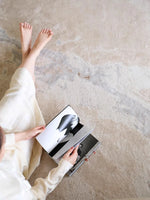 アッシュ材のスタイリッシュなデスク - 合成皮革のデザインが魅力的! hrn-5269