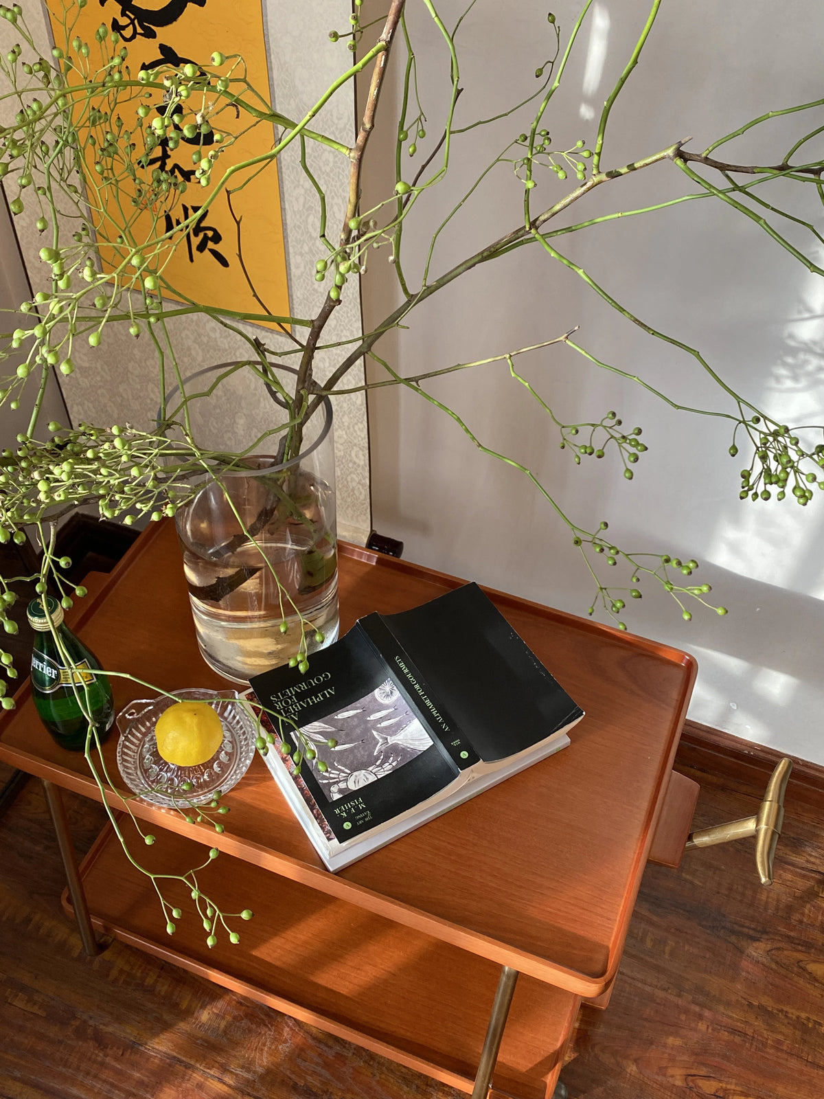 レトロな銅とオーク製カート | 中世リイシューシリーズ | おしゃれなインテリアトレイ hrn-5272