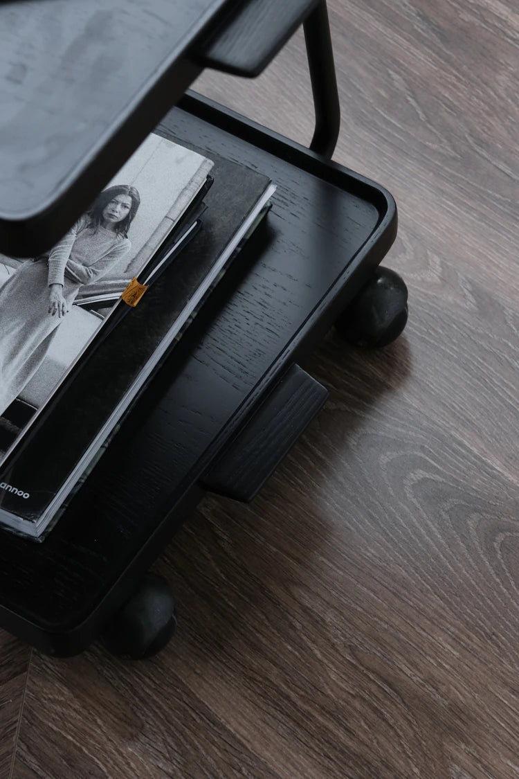 レトロな銅とオーク製カート | 中世リイシューシリーズ | おしゃれなインテリアトレイ hrn-5272