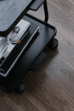 レトロな銅とオーク製カート | 中世リイシューシリーズ | おしゃれなインテリアトレイ hrn-5272