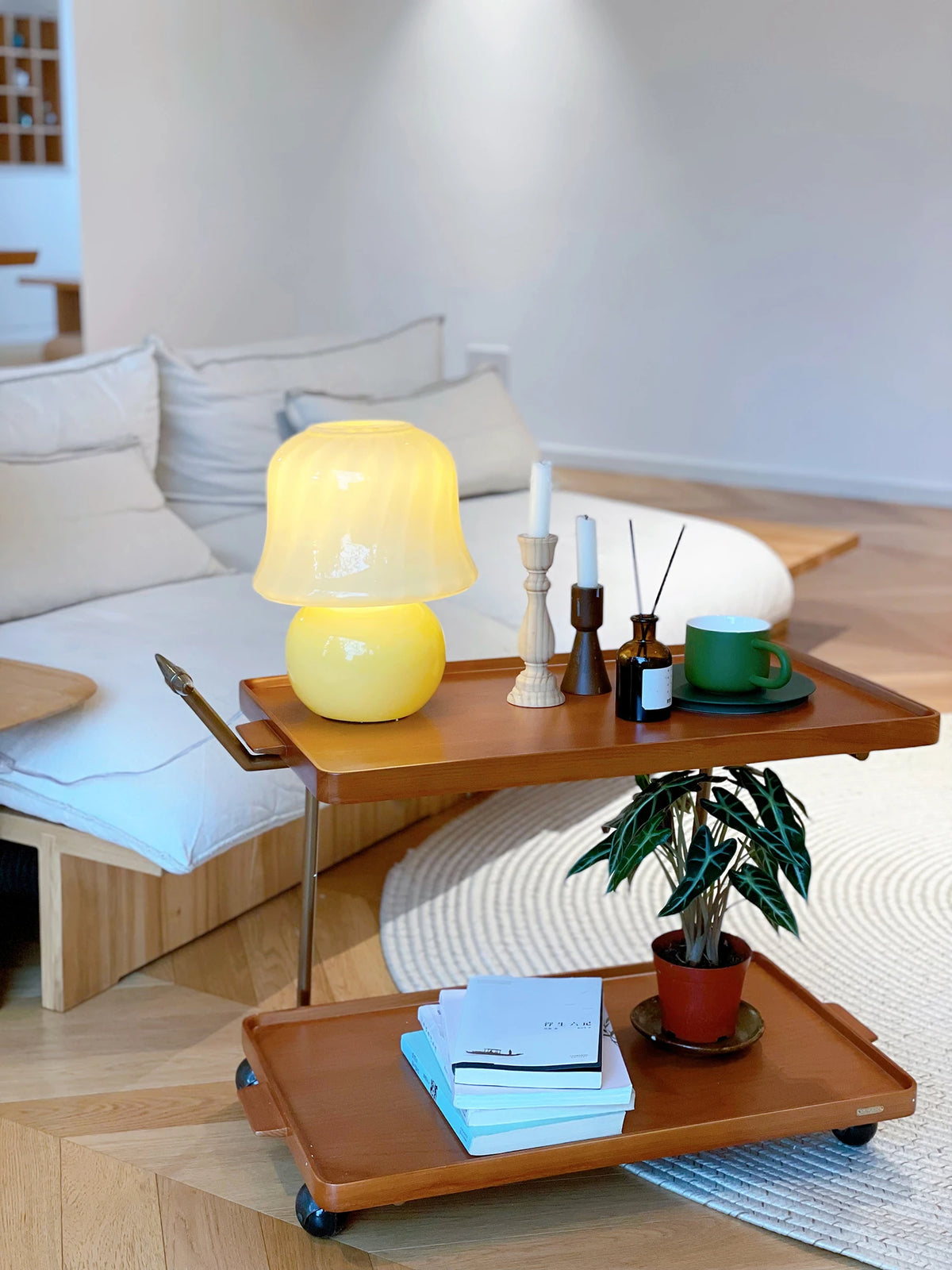 レトロな銅とオーク製カート | 中世リイシューシリーズ | おしゃれなインテリアトレイ hrn-5272