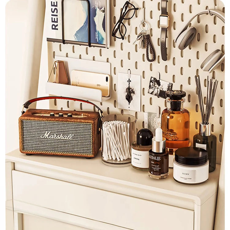 無垢材パイン使用!スタイリッシュキャビネット - 多機能収納でお部屋をスッキリ整理! hrvr-5084