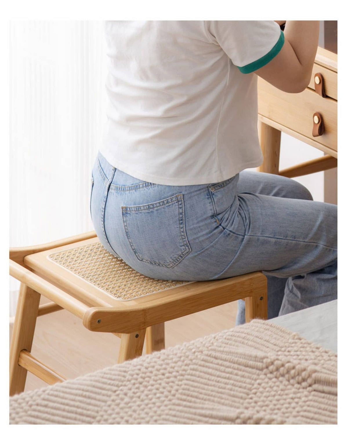 竹製 木製 ガラス製 スタイリッシュ スツール - 上質なデザインと快適な座り心地 hsl-74