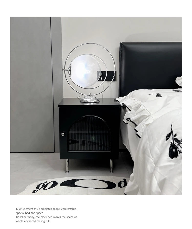 シンプルモダンナイトテーブル | 耐久性のある多層板・ステンレス・ガラス製 | リビングや寝室に最適な収納オプション hsms-4910