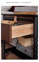 レッドオーク製ナイトテーブル|スタイリッシュなデザインと機能性|おしゃれなインテリアに最適 hsxz-2169