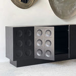 モダンデザインの多層板キャビネット - 独特なフォルムで収納力抜群! hsxz-2186