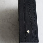 アッシュ材&スギ材使用のスタイリッシュキャビネット - モダンなインテリアに最適【送料無料】 hsxz-2188