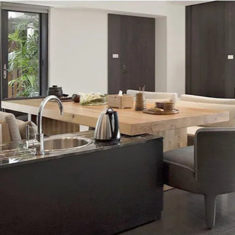 モダンなパイン材ダイニングテーブル – スタイリッシュな空間づくりに最適 ナチュラルhty-2059