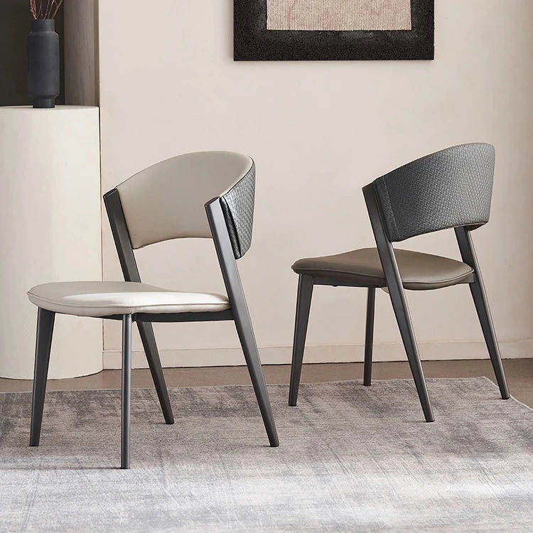 シンプルでスタイリッシュな合成皮革チェア - エアレザー PUレザー、アッシュ材脚付き hwzg-4566