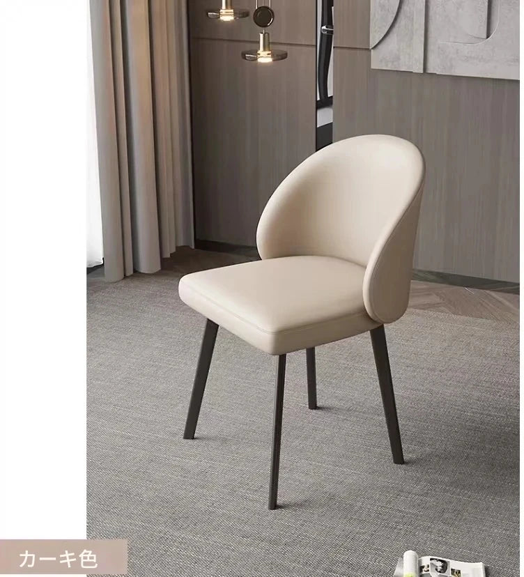 シンプルでスタイリッシュな合成皮革チェア - エアレザー PUレザー、アッシュ材脚付き hwzg-4566