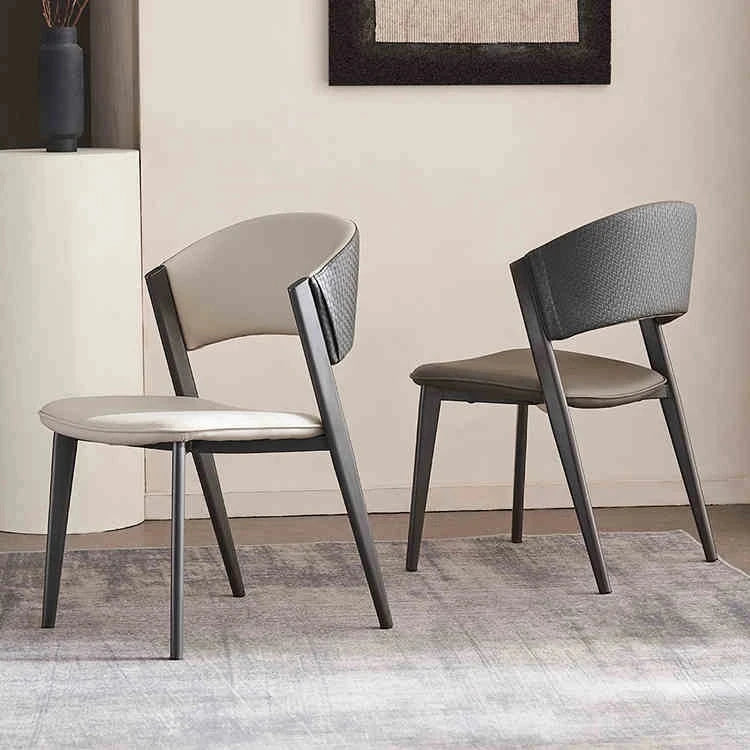 シンプルでスタイリッシュな合成皮革チェア - エアレザー PUレザー、アッシュ材脚付き hwzg-4566