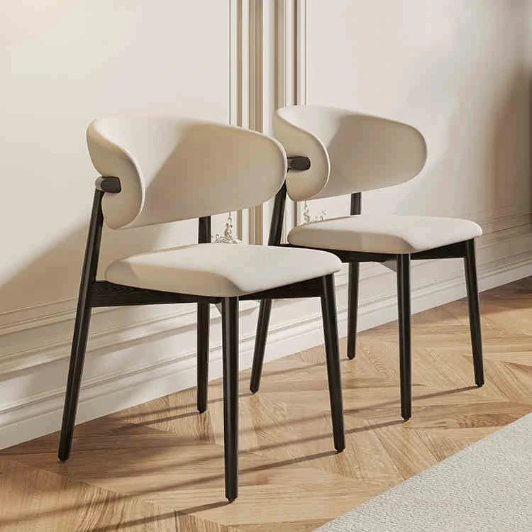 シンプルでスタイリッシュな合成皮革チェア - エアレザー PUレザー、アッシュ材脚付き hwzg-4566