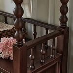 高級感のある無垢材コートハンガー - エレガントなホームアクセント hyjyj-4277