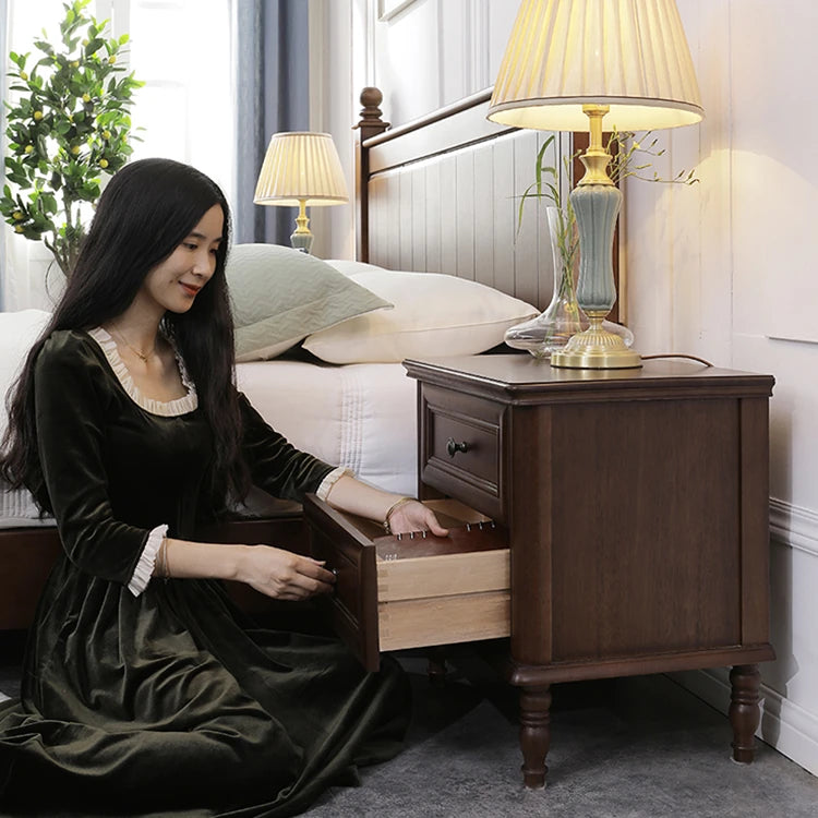 高級無垢材ナイトテーブル|エレガントなデザインでリビングを格上げ hyjyj-4282