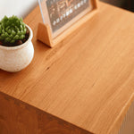 【高級キャビネット】チェリー材×多層板の美麗デザイン+ガラス&銅製アクセント hykmq-766