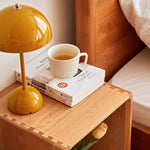 「高級レッドオーク&チェリー材&ウォールナット使用のナイトテーブル - おしゃれな木目と耐久性抜群」 hykmq-777