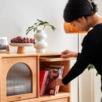 チェリー材 多層板 ガラス 銅製キャビネット - 高級感あふれる収納家具 hykmq-789