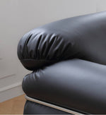 高級感漂うパイン材と合皮のソファー—ステンレス&アッシュ材で丈夫なデザイン my-374