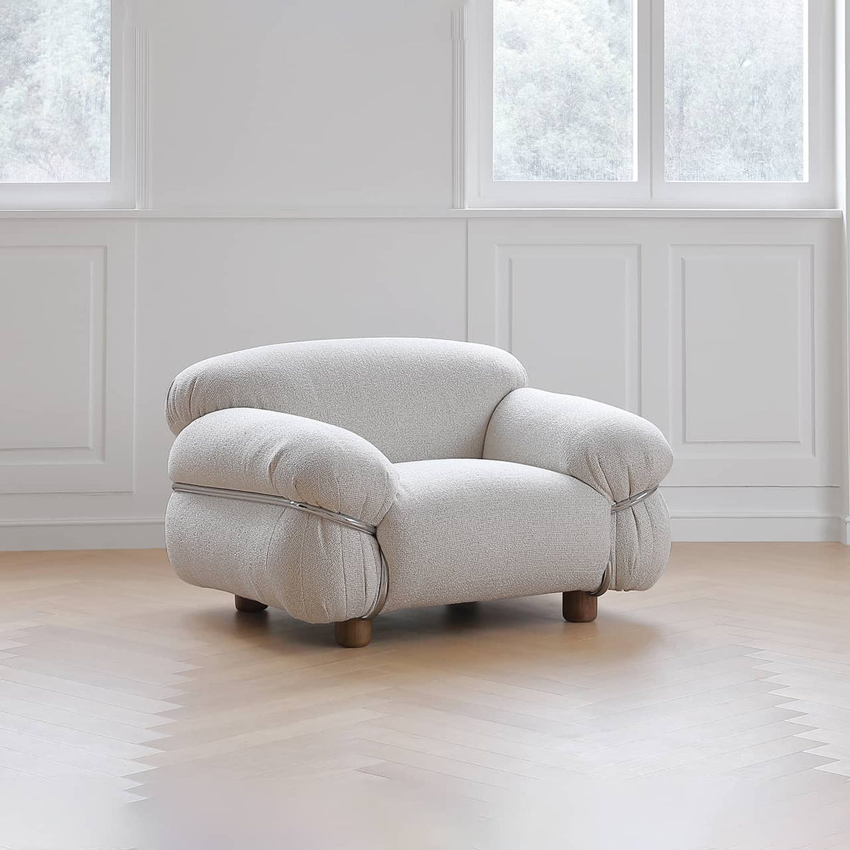 高級感漂うパイン材と合皮のソファー—ステンレス&アッシュ材で丈夫なデザイン my-374