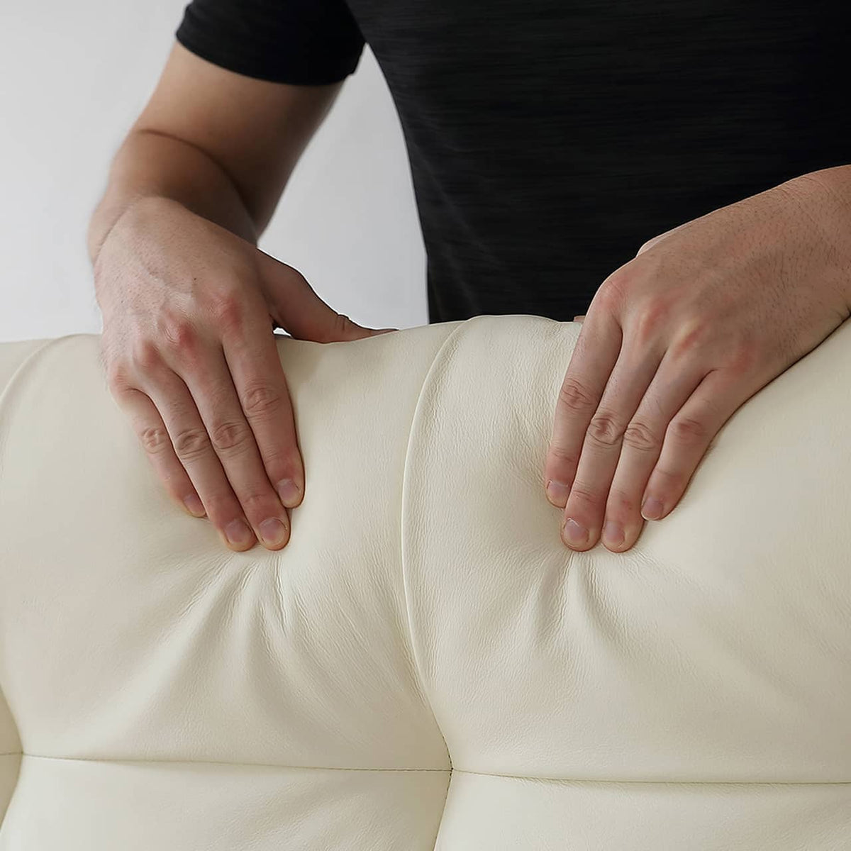 パイン材×レザー×スチール? 高級感あふれるデザインベッド my-376