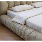 「贅沢なパイン材使用?スエード&ダウン仕上げの極上ベッド」 my-377