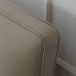 パイン材フレームとレザー仕上げの高級真綿ベッド my-379