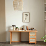 ラタンとアッシュ材チェア|高級感溢れるデザインと天然素材の融合 tzm-552