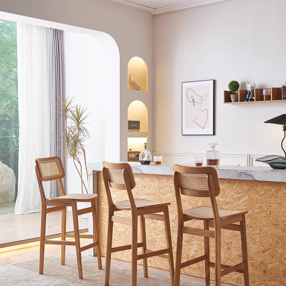 ラタン&アッシュ材のデザインチェア | スタイリッシュな快適座椅子 tzm-556