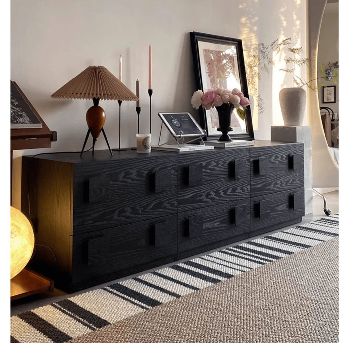 高品質MDF材質キャビネット|スタイリッシュ収納家具 yw-167