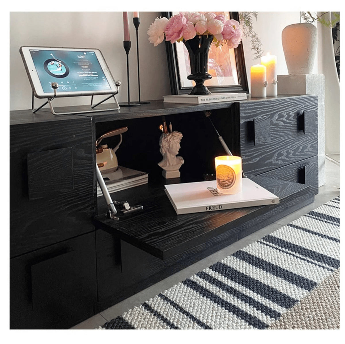 高品質MDF材質キャビネット|スタイリッシュ収納家具 yw-167