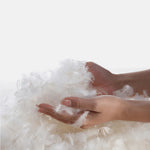 『高級感溢れるソファー - 合皮 フェイクレザー使用、ホワイトグースダウンとパインで極上の座り心地』 yw-217