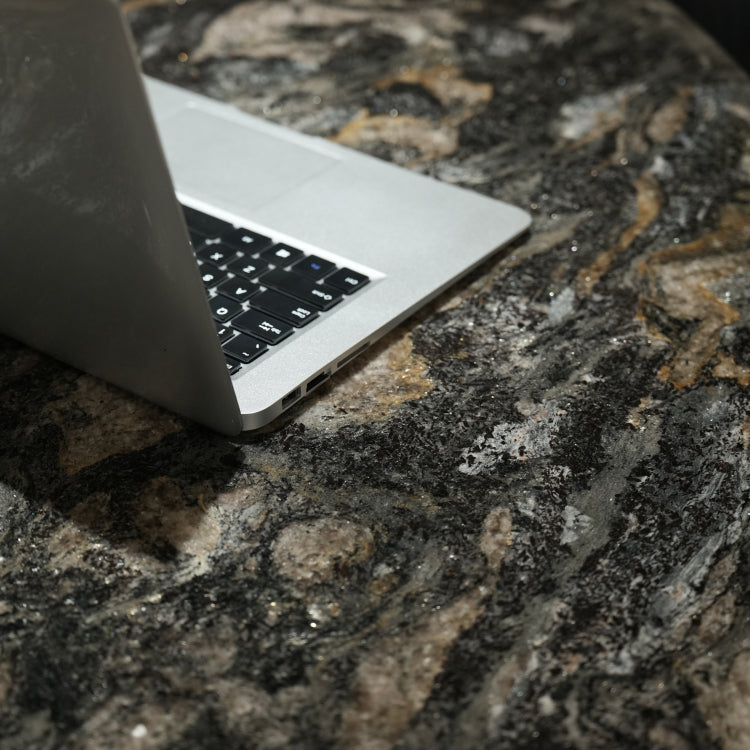 デザイナーズ 大理石ダイニングテーブル ブラック×ブロンズ 天然石天板 円形ラグジュアリー モダンテーブル jrjj-6806