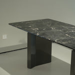 ラグジュアリー 天然大理石テーブル 黒×ゴールド調 ダイニングテーブル 高級モノトーンモダン デザイナーズダイニング180cm 160cm jrjj-6145