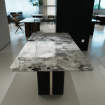 ラグジュアリー 天然大理石ダイニングテーブル フェンディホワイト調天板 高級モダンインテリア ダイニングデザイン180cm 250cm jrjj-6801