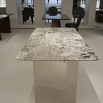 ラグジュアリー 天然大理石テーブル 黒×ゴールド調 ダイニングテーブル 高級モノトーンモダン デザイナーズダイニング180cm 160cm jrjj-6145