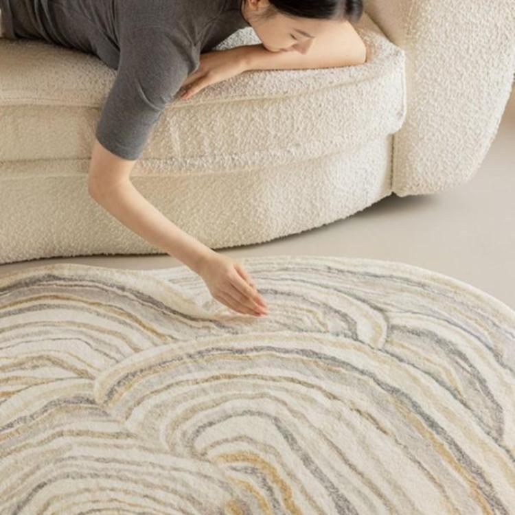 キュートクリーム風 フラワー型 変形ラグ ラグマット フェイクカシミヤ調 カーペット リビング 寝室 厚手 秋冬ラグ おしゃれ hh-05