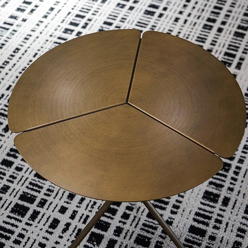 ステンレス＆銅製 おしゃれなセンターテーブル 蓮の花モチーフ リビングルームに最適 hmsf-4665