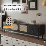 無垢材と強化ガラスのスタイリッシュテレビ台 - モダンなリビングルームに最適な収納家具 hmz-4951