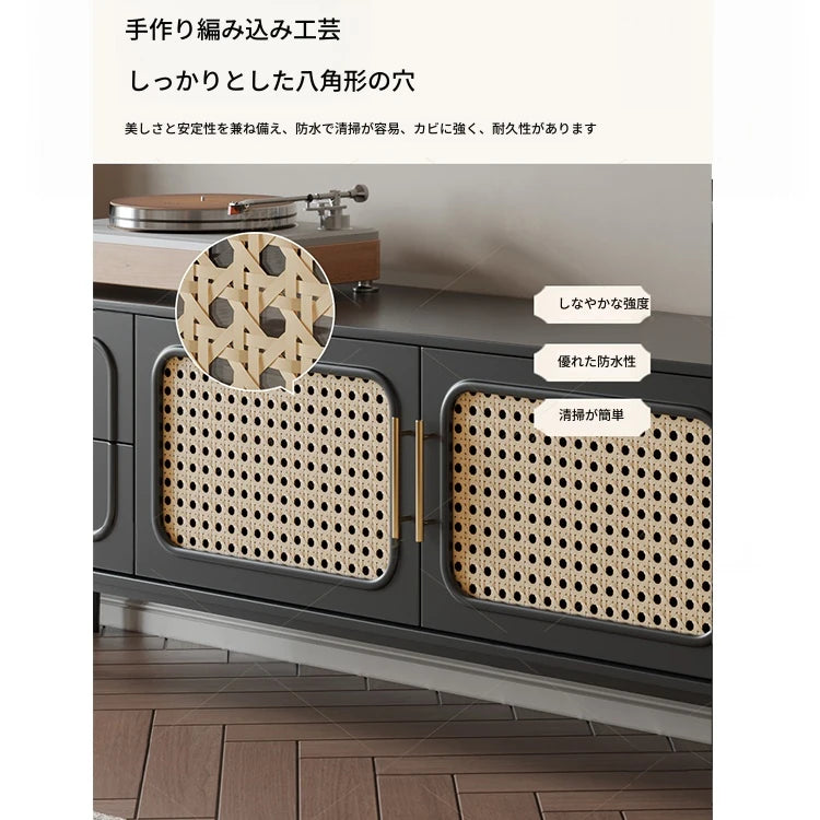 無垢材と強化ガラスのスタイリッシュテレビ台 - モダンなリビングルームに最適な収納家具 hmz-4951