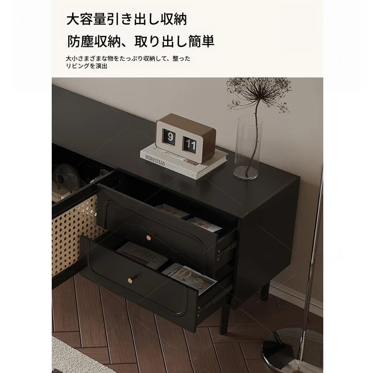 無垢材と強化ガラスのスタイリッシュテレビ台 - モダンなリビングルームに最適な収納家具 hmz-4951