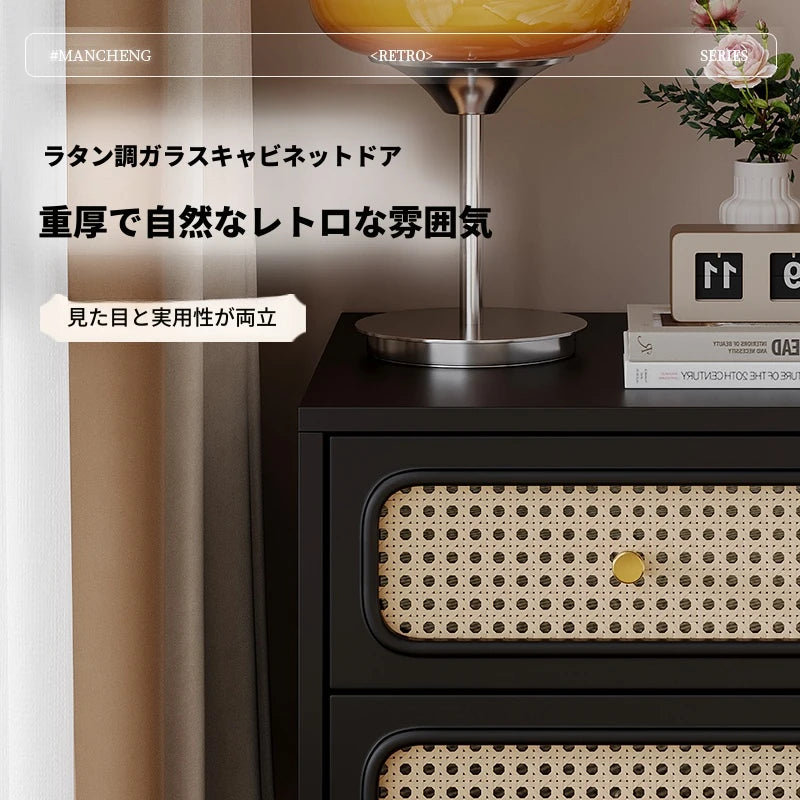 無垢材と強化ガラスのシンプルでスタイリッシュなナイトテーブル - 押し入れ付きデザイン hmz-4961