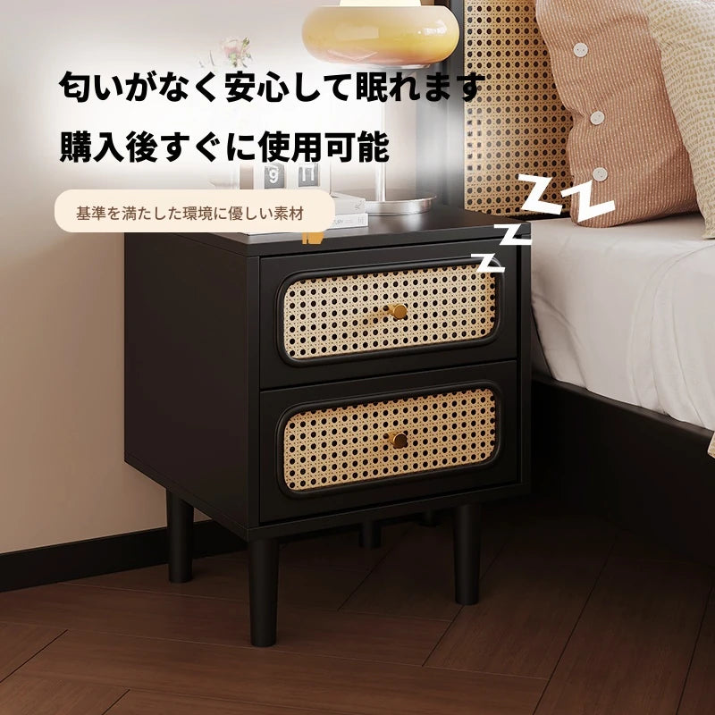 無垢材と強化ガラスのシンプルでスタイリッシュなナイトテーブル - 押し入れ付きデザイン hmz-4961